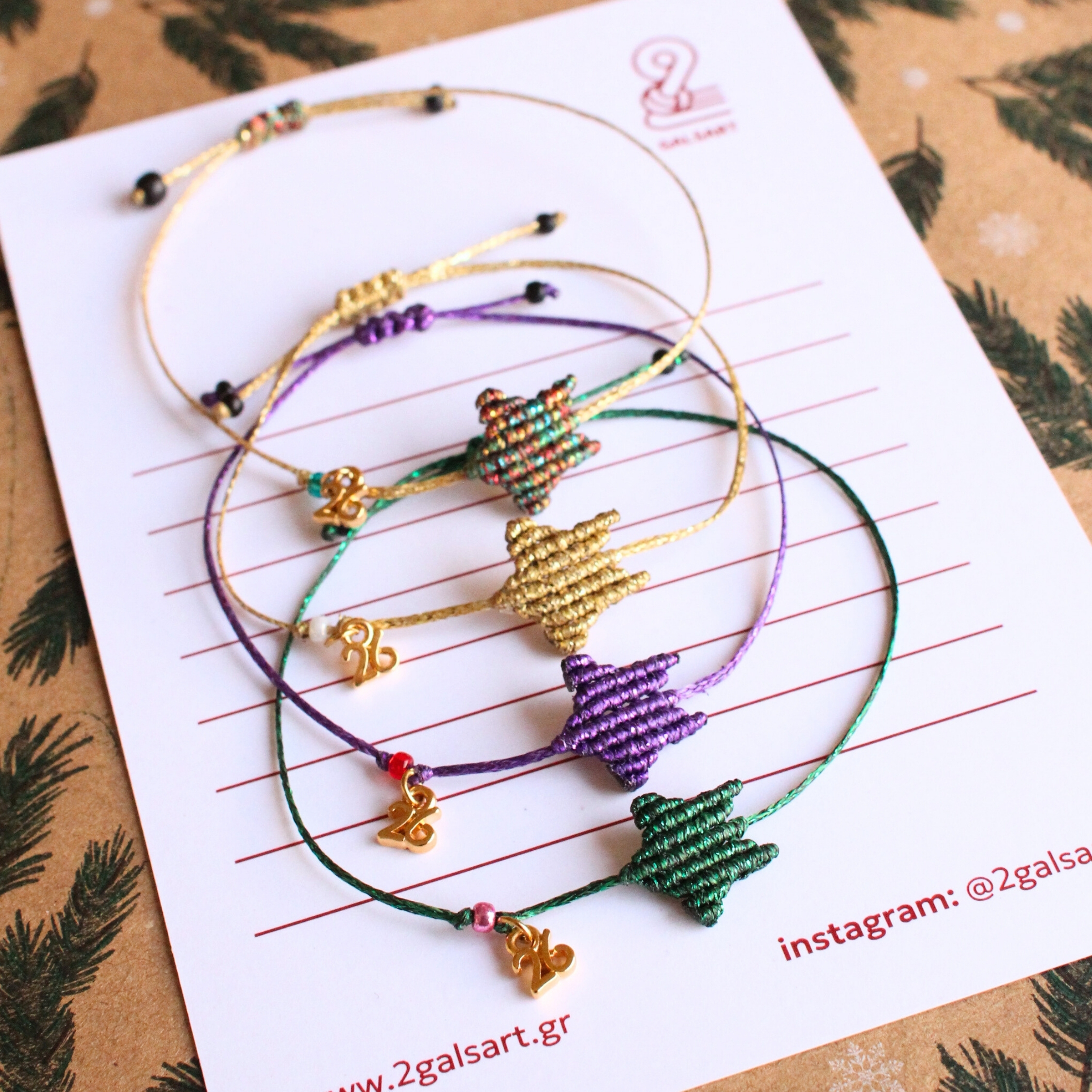 Simple Polaroid Photo Frame Summer Instagram Post (1)