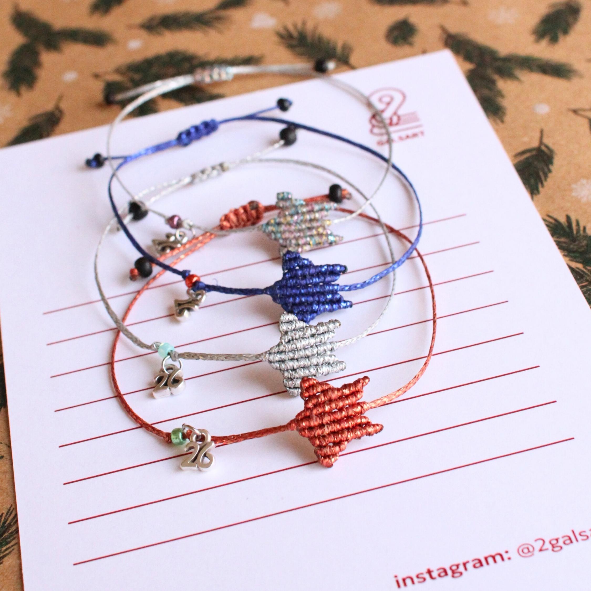 Simple Polaroid Photo Frame Summer Instagram Post (2)